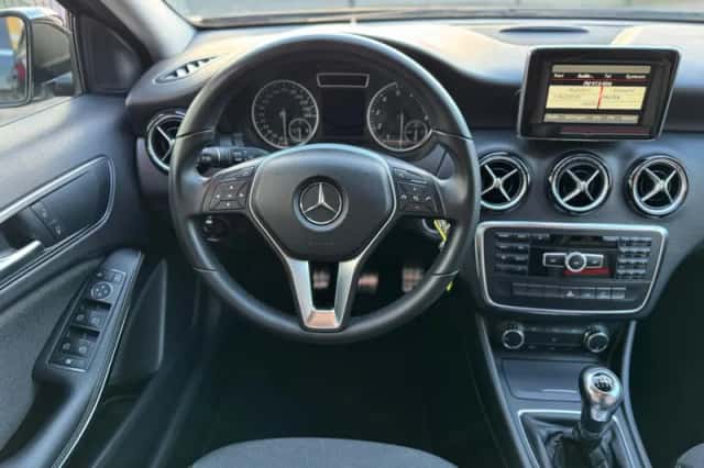 Mercedes-Benz A-Klasse (2013) thumbnail 16