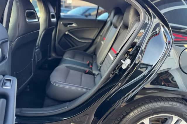 Mercedes-Benz A-Klasse (2013) thumbnail 23