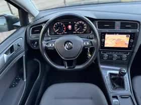 Volkswagen Golf (2017) thumbnail 19
