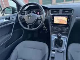 Volkswagen Golf (2017) thumbnail 20