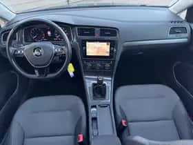 Volkswagen Golf (2017) thumbnail 21