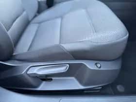 Volkswagen Golf (2017) thumbnail 46