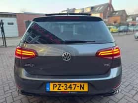 Volkswagen Golf (2017) thumbnail 7