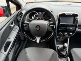 Renault Clio (2015) thumbnail 17
