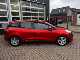 Renault Clio (2015) thumbnail 4