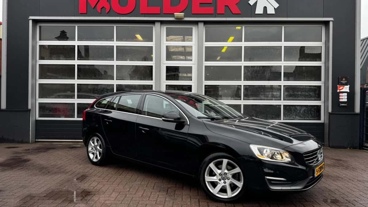 Volvo V60 (2014) — foto 1