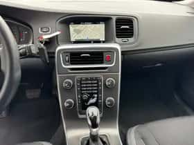 Volvo V60 (2014) thumbnail 14