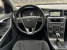 Volvo V60 (2014) thumbnail 21