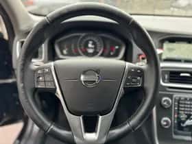 Volvo V60 (2014) thumbnail 22