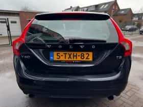 Volvo V60 (2014) thumbnail 7