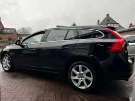 Volvo V60 (2014) thumbnail 8