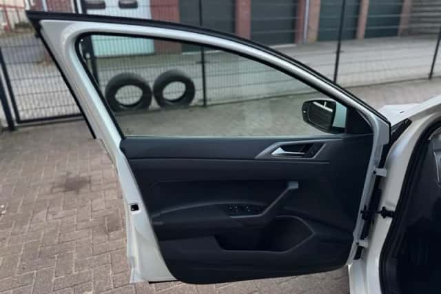 Volkswagen Polo (2021) thumbnail 13