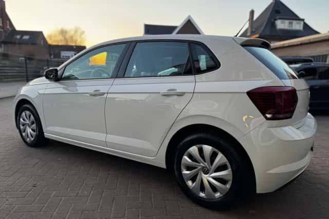Volkswagen Polo (2021) thumbnail 6