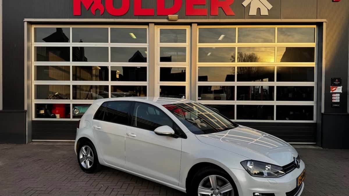Volkswagen Golf (2013) — foto 1