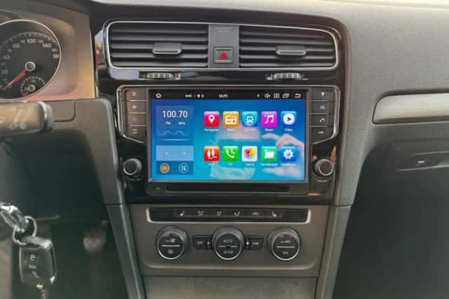 Volkswagen Golf (2013) thumbnail 16