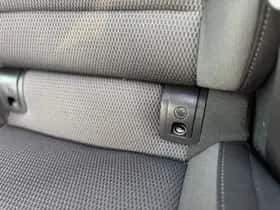 Volkswagen Golf (2013) thumbnail 21