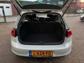 Volkswagen Golf (2013) thumbnail 25