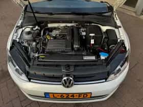 Volkswagen Golf (2013) thumbnail 33