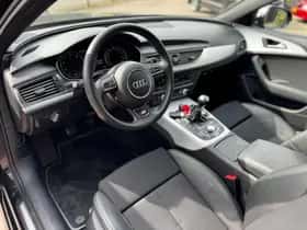 Audi A6 (2012) thumbnail 17