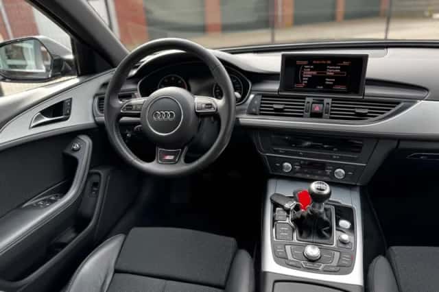 Audi A6 (2012) thumbnail 18