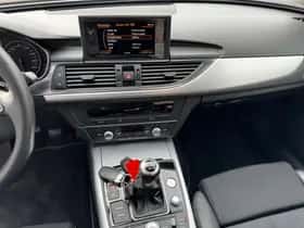 Audi A6 (2012) thumbnail 25