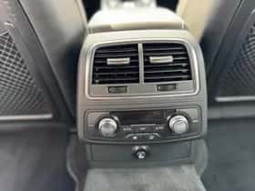 Audi A6 (2012) thumbnail 32