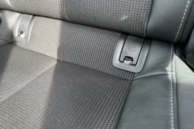 Audi A6 (2012) thumbnail 33
