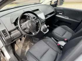 Mazda 5 (2008) thumbnail 11