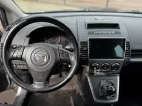 Mazda 5 (2008) thumbnail 12