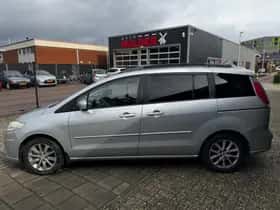 Mazda 5 (2008) thumbnail 5