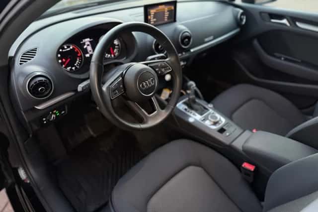 Audi A3 (2018) thumbnail 14