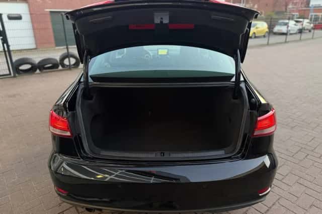 Audi A3 (2018) thumbnail 30