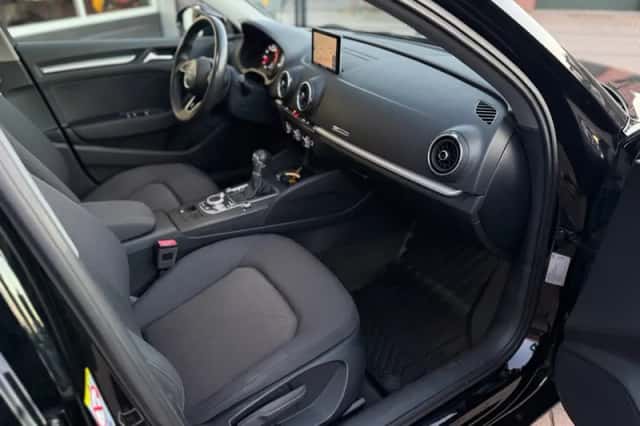 Audi A3 (2018) thumbnail 36