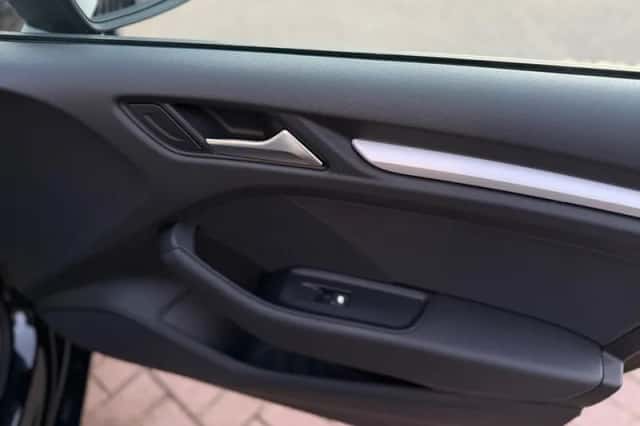 Audi A3 (2018) thumbnail 38