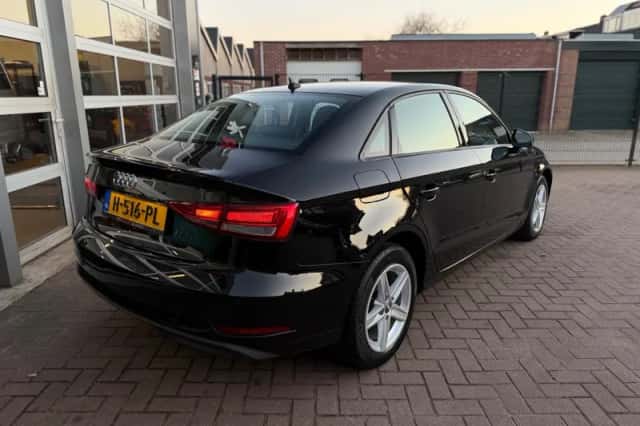 Audi A3 (2018) thumbnail 5