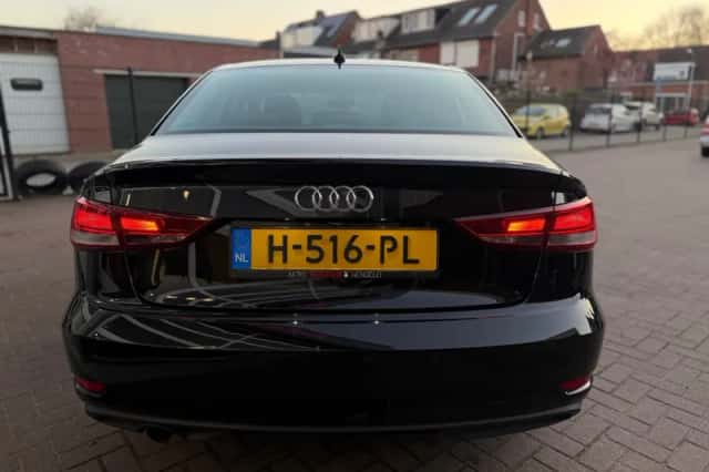 Audi A3 (2018) thumbnail 7