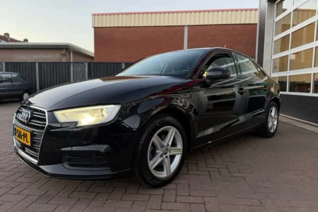 Audi A3 (2018) thumbnail 10
