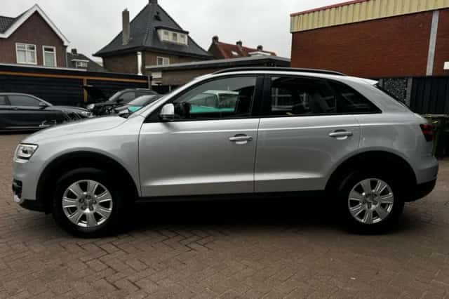 Audi Q3 (2014) thumbnail 11