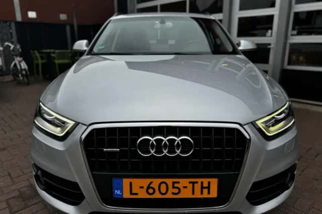 Audi Q3 (2014) thumbnail 13