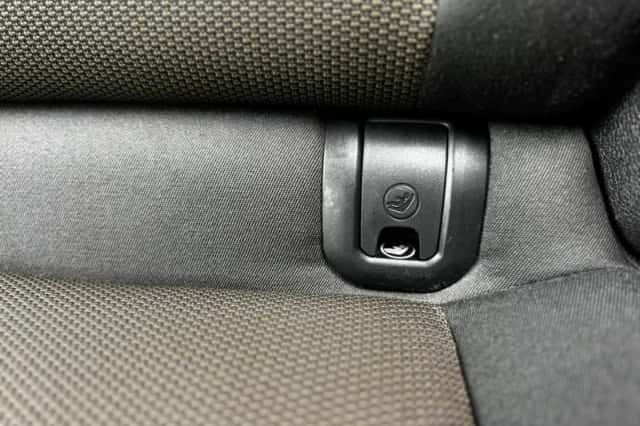 Audi Q3 (2014) thumbnail 27