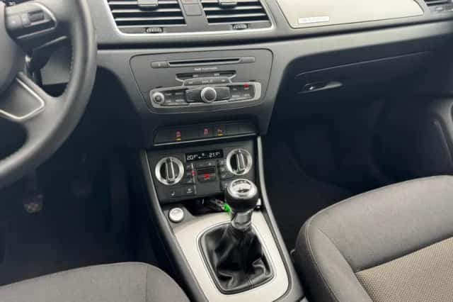 Audi Q3 (2014) thumbnail 32