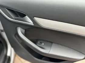 Audi Q3 (2014) thumbnail 37