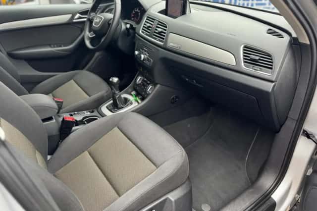 Audi Q3 (2014) thumbnail 38