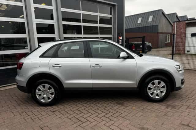 Audi Q3 (2014) thumbnail 5