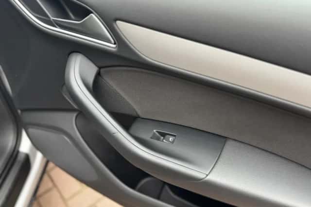 Audi Q3 (2014) thumbnail 41
