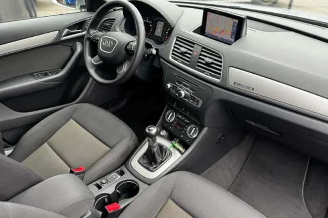 Audi Q3 (2014) thumbnail 44