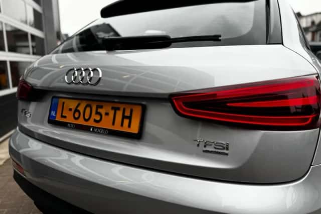 Audi Q3 (2014) thumbnail 8