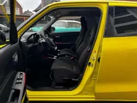 Suzuki Swift (2018) thumbnail 14