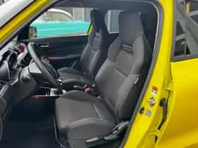 Suzuki Swift (2018) thumbnail 16