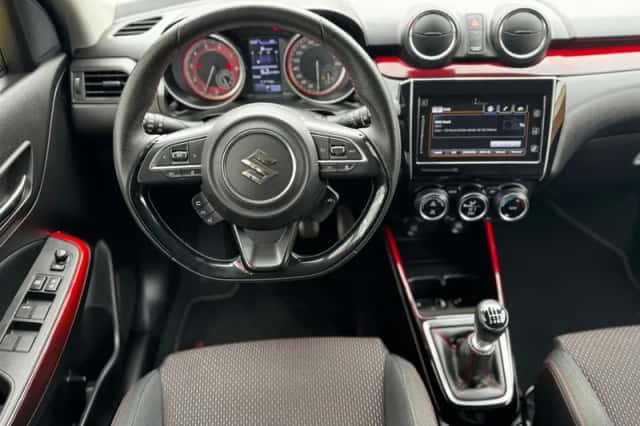 Suzuki Swift (2018) thumbnail 20